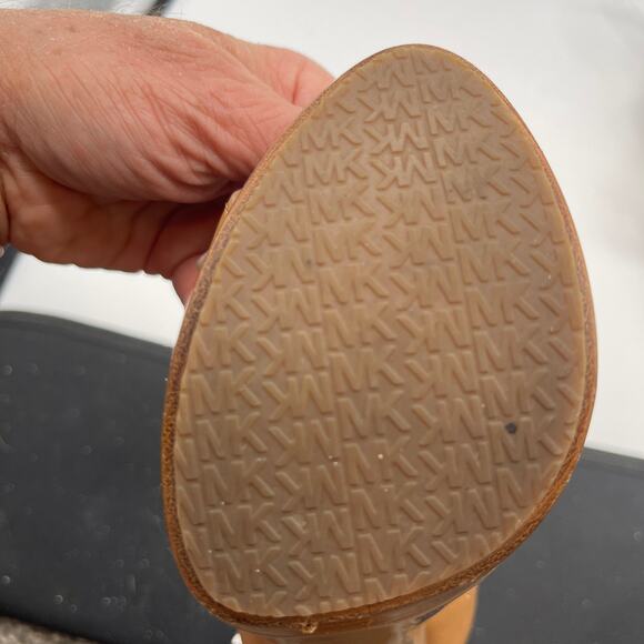 Michael Michael Kors Carla Platform Vachetta Brown Tan Sandals Heels SZ 6.5 - Picture 9 of 11